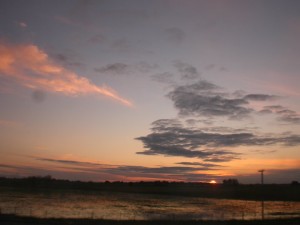 Tramonto sulla pampa - autostrada MAr del Plata- Buenos Aires